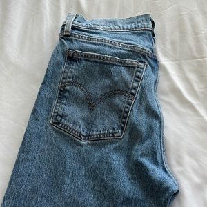 Levi’s wedgie straight jeans